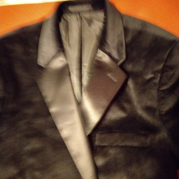 Jacket - Picture 4 of 6